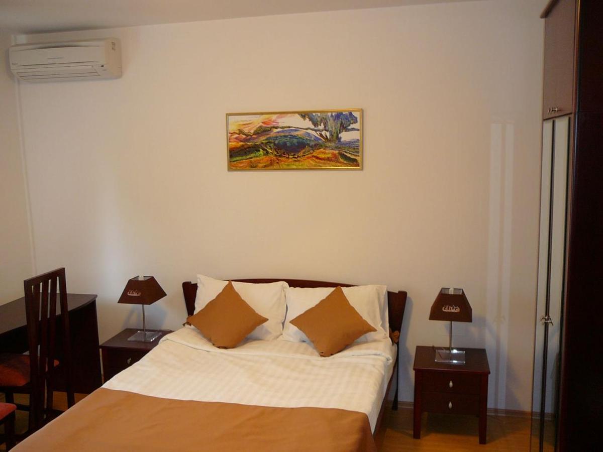 Casa Irma - Rooms For Rent Bacău Exterior foto